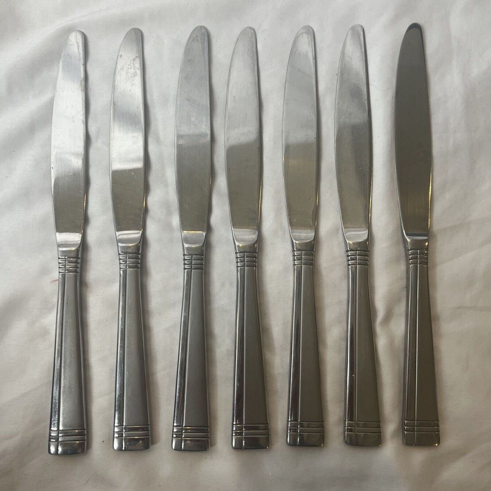 Oneida AMSTERDAM‎ Set of 7 Dinner Knives Stainless Flatware